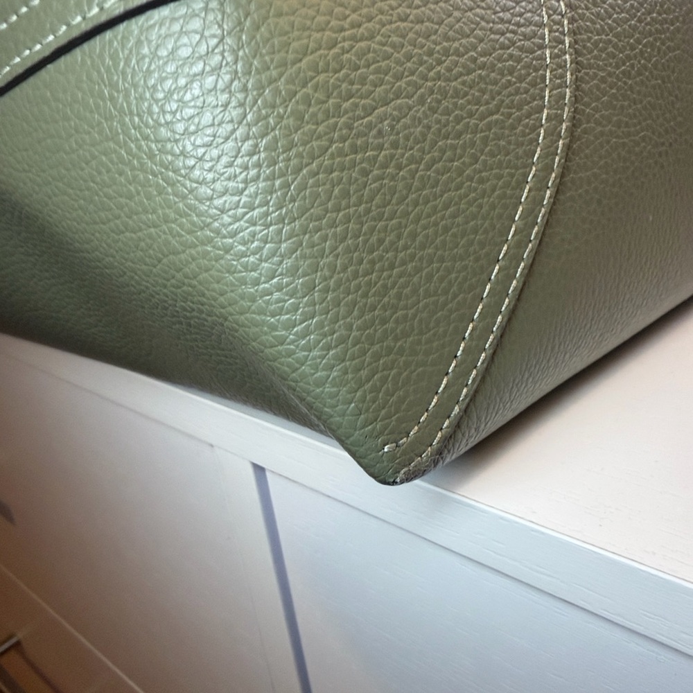 Coach City Tote bag in military green double-face leather - Picture 10 of 12